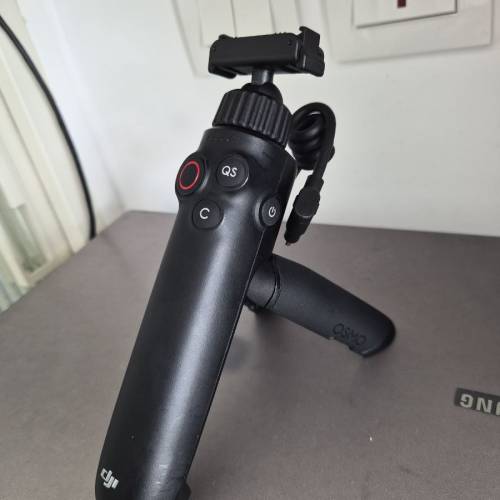 原裝DJI Action 6充电手柄