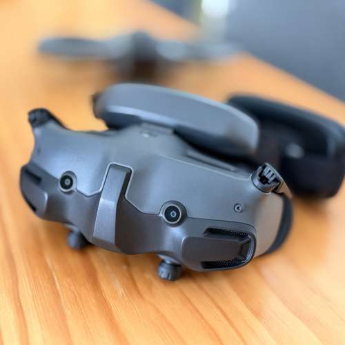 DJI Avata Fly More Combo with Goggles 3.