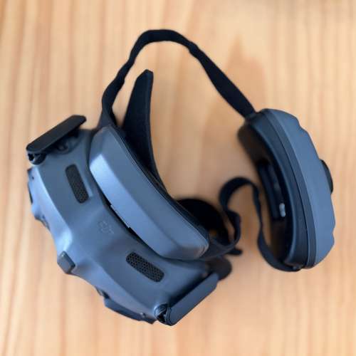 DJI Avata Fly More Combo with Goggles 3.