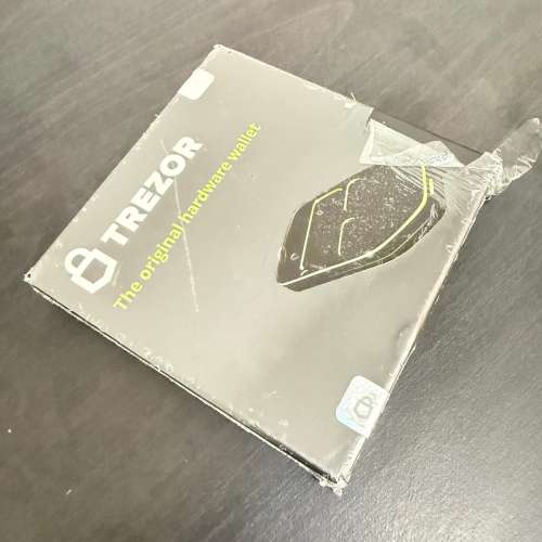 Trezor Hardware Wallet 加密貨幣錢包