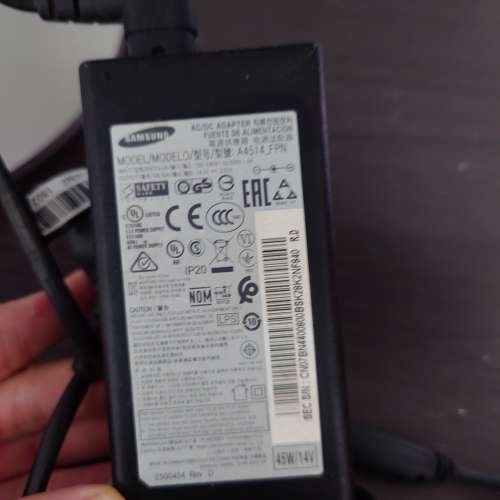 Samsung 27吋 曲面顯示器 C27F591FDC