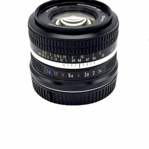 尼康Z35手動镜頭1.4