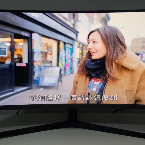 Samsung 34" WQHD 超寬專業 LED 曲面顯示器
