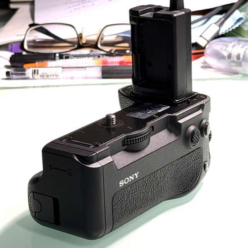 Sony A1連原廠底座