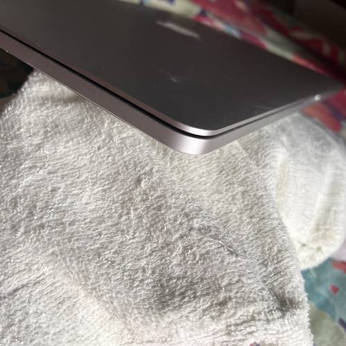 冇花冇崩，完美狀態。 MacBook Pro 15吋 Retina 2014 (i7 4-core)
