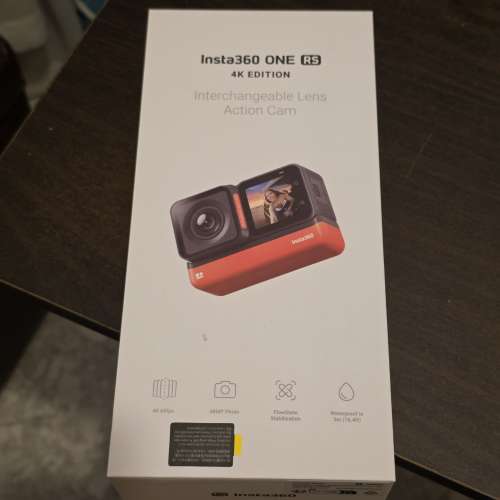 Insta360 One RS 4K Edition 全套有盒 連 原裝 腳架 自拍棍