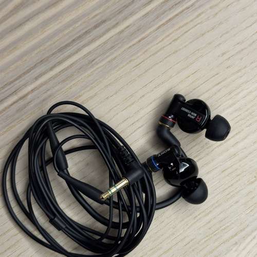 Sony EX800ST in-ear monitor earphone 95%new