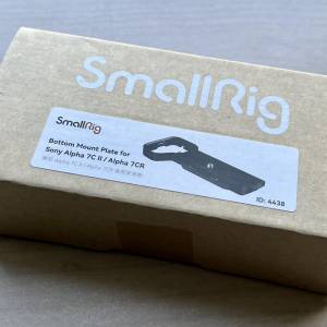 SmallRig Bottom Mount Plate for Sony Alpha 7CII / Alpha 7CR (4438)