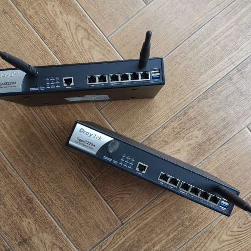 2個 Draytek Vigor 3220n WiFi VPN Router
