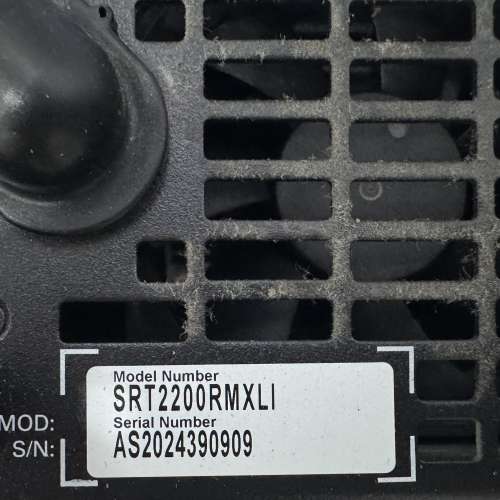 APC Smart UPS 2200VA, SMX2200RMHV2U