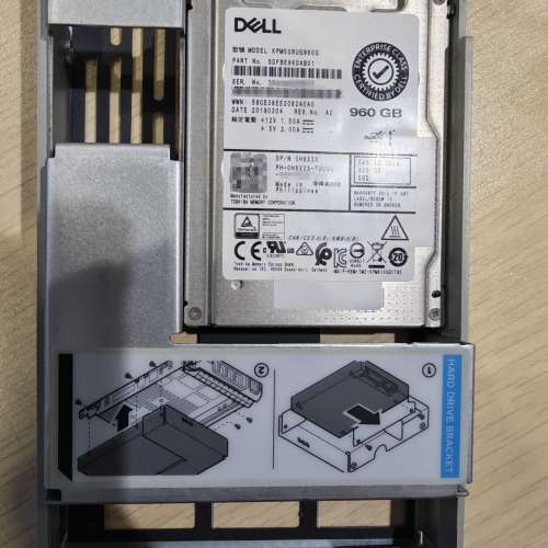 Dell 960GB SSD SAS 12Gbps 2.5-inch in 3.5-inch Hot-Plug Drive Tray