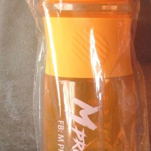🏊 Water Bottle NEW 全新 水瓶 💦