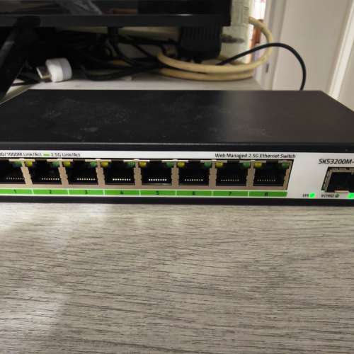 兮克（Hongsheng/Sнка)8GPY1XF 2.5GB 10GBSFP+ Switch