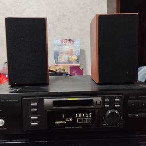 JVC XM448 BK MD 機，7成新，有花。