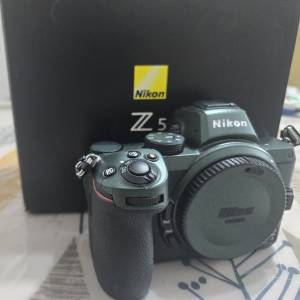 Nikon Z5 Body 行貨有單有盒（過保）｜極品快門不到2000次｜齊配件附雙電池
