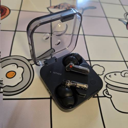Nothingear (3) 充電盒收音