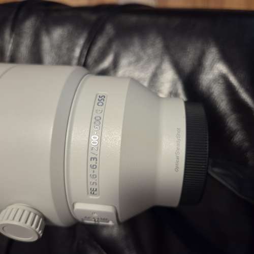 Sony FE200-600