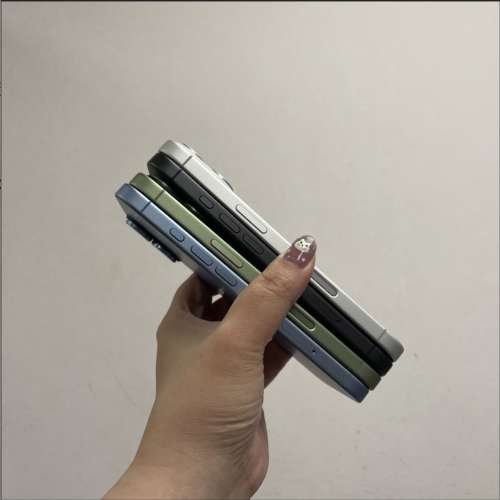 （❤️&zwj;🔥新款Apple iPhone17系列❤️&zwj;🔥）Apple iPhone 17/香港行貨/藍色🩵黑色...