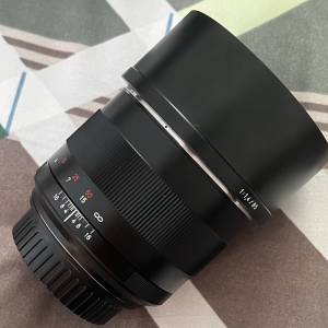 Carl Zeiss Planar T* 1.4/85 ZE Canon