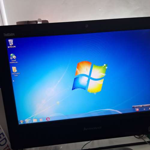 聯想lenovo 20吋 all in one 套裝電腦 正常運作 有火牛 主機內容睇照片  機背膠硬化...