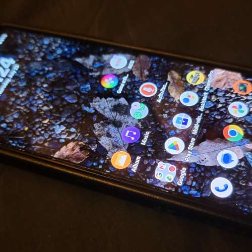 SONY Xperia 1iii 512+16GB 港版雙卡 淨機一部 左下角小爆液$850 無任何減價空間