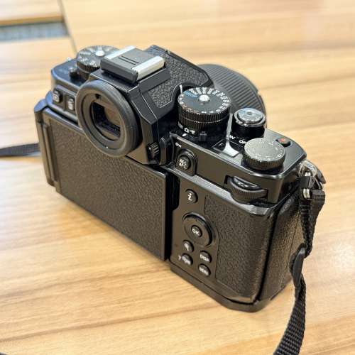 [超新淨少用] Nikon ZF 連 NIKKOR Z 40mm F2 鏡 & grip