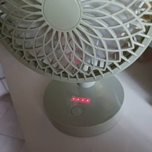 YASE 便攜式USB充電風扇 fan