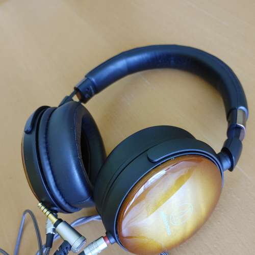 九成五新 Audio-technica ATH-WP900 headphone 另配原廠4.4mm 耳機線