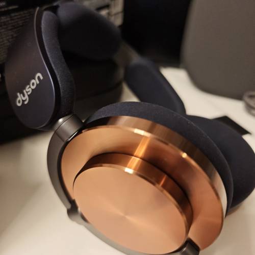 Dyson ontrac headphone