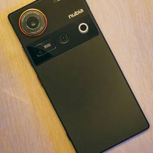 *國內版* Nubia Z70 Ultra 5G 智能手機 16GB + 512GB