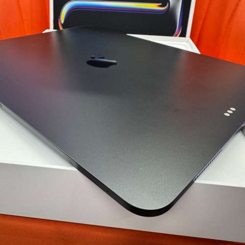 全新未用過 Apple iPad Pro 13吋 M5 納米紋理玻璃 WiFi版 1TB 太空黑色 香港行貨 A...