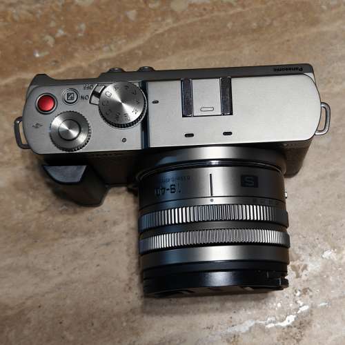 Panasonic Lumix S9 + 18-40 水貨金色