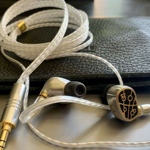 Campfire Audio Solaris Stellar Horizon