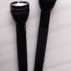 MAGLITE 3 , 4 CELL 電筒 (共兩支)