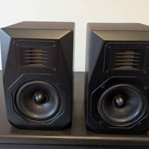 Emotiva Airmotiv 4S active speaker