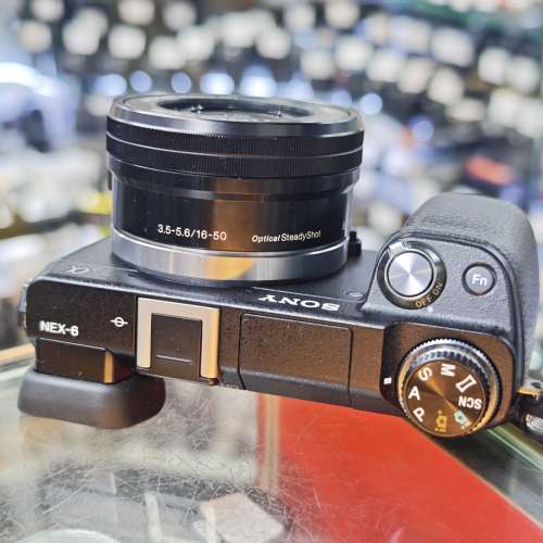 Sony NEX-6 + 16-50 NEX6