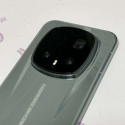 HONOR Magic 8 RSR 保時捷設計版