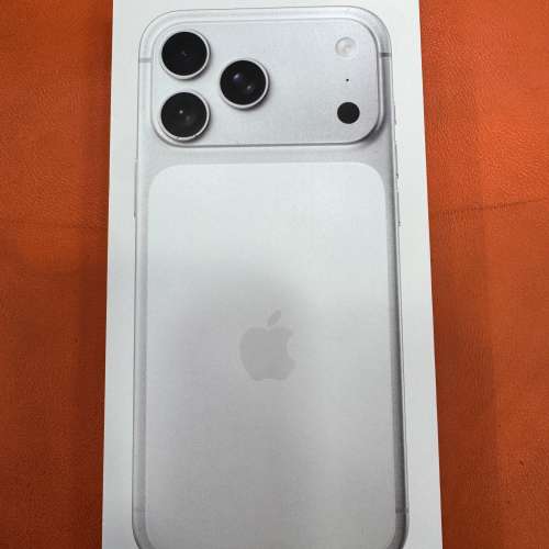 全新未開封未激活  iPhone 17 Pro Max 512GB 銀色 香港行貨 蘋果一年保養 自用首選超...