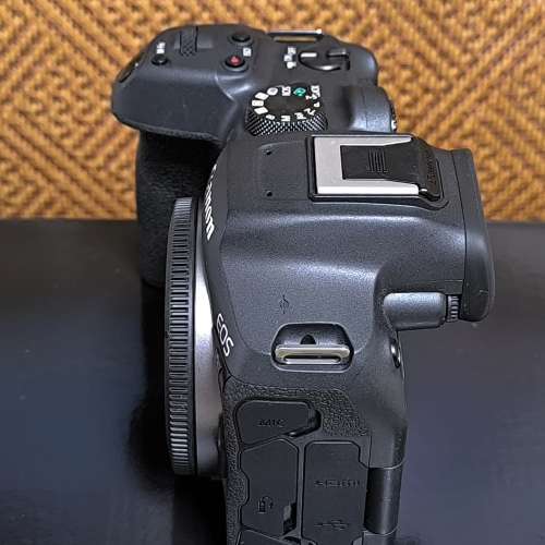 Canon EOS R7 Body