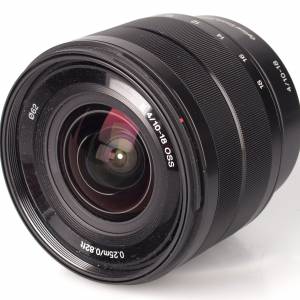 Sony E 10-18mm F4 OSS