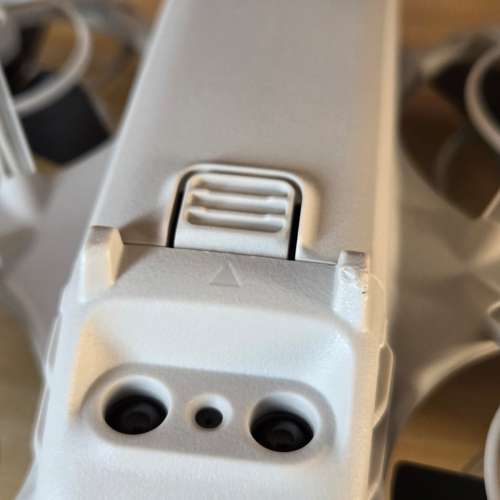 DJI Neo 單機 + 充電管家 合共3電（低循環）