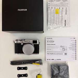 【近全新 / 極少用】Fujifilm X100F 數碼相機 (銀色) Silver