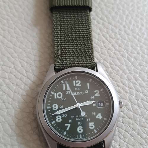 SEIKO Stainless Steel 7N42-8070