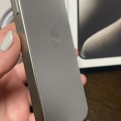 iPhone 15 Pro Max 1TB原色 備用機全新機 未使用過 行貨機