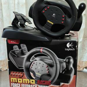 Logitech MOMO Racing Wheel for Windows 羅技電競軚盤
