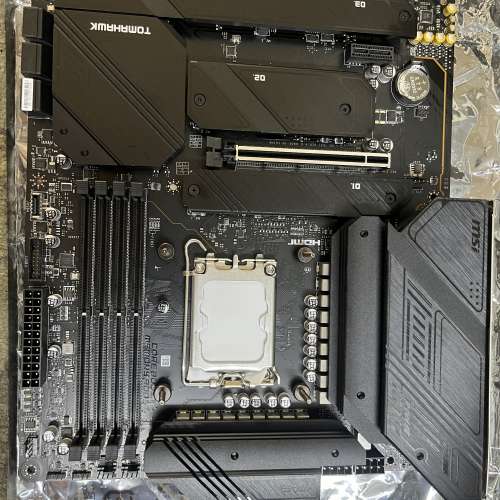 微星 MAG Z690 TOMAHAWK（戰斧導彈）i9-13代主板 用DDR5內存
