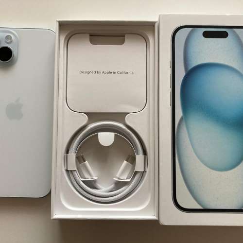 現貨全新不議價 iPhone 15 128gb  eSim + 一張實體sim 藍色 一年蘋果保養 what app...