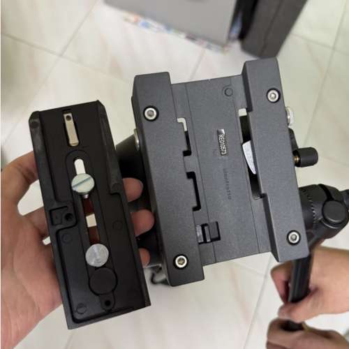 Manfrotto 546B相機腳架