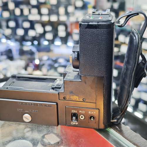 Zenza Bronica ETR系列 Motor Winder Ei  電動過片馬達手柄 適配ETR / ETRS / ETRSi...