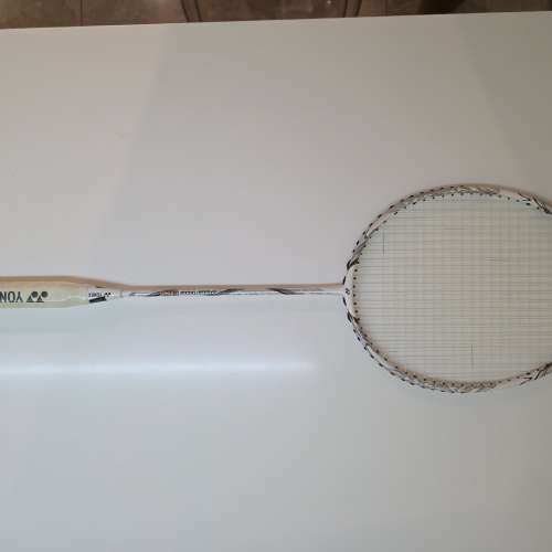 YONEX Voltric 80 Peter Gade SP 3UG5